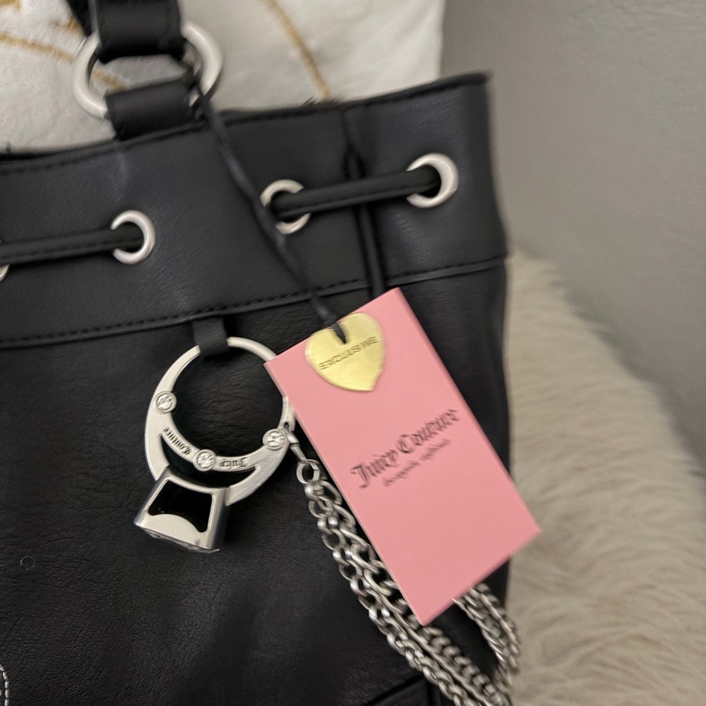 Juicy couture Y2K tote bag with a bow and bling bling 💍 New with tags! 🔥🔥🔥🔥 - Picture 7 of 8